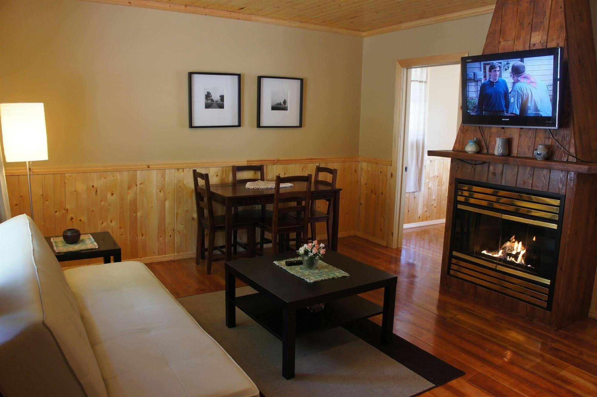 Fairmont Mountain Bungalows แฟร์มอนต์ฮอตสปริงส์ ภายนอก รูปภาพ